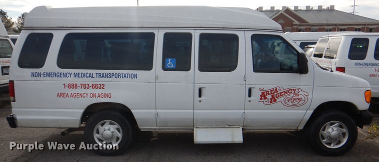 image for item HL9296 2007 Ford E250  handicap accessible van