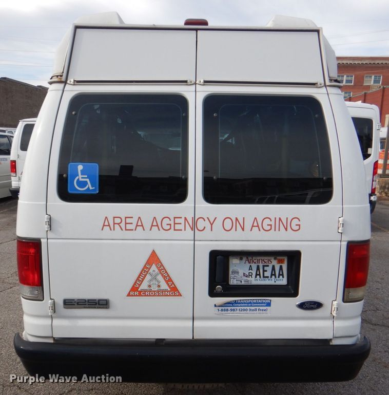 image for item HL9296 2007 Ford E250  handicap accessible van