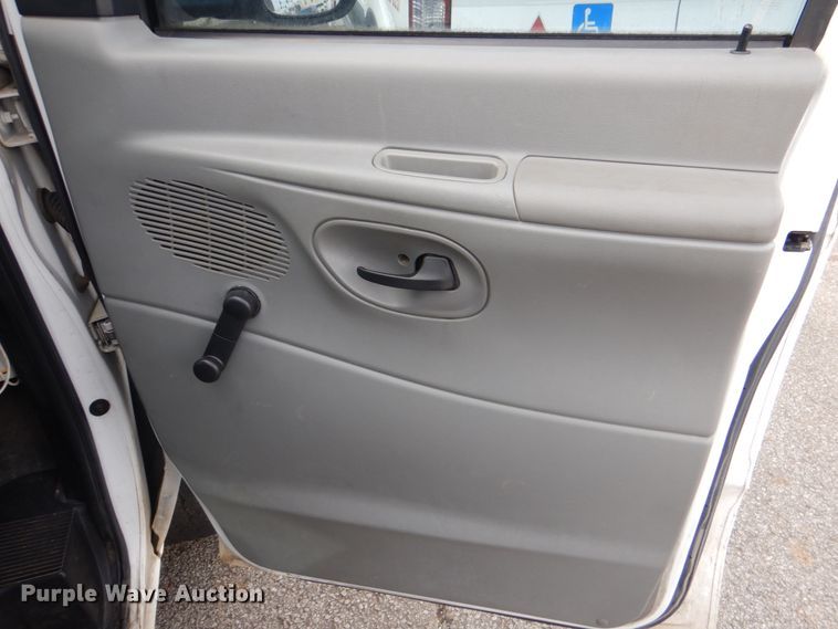 image for item HL9296 2007 Ford E250  handicap accessible van
