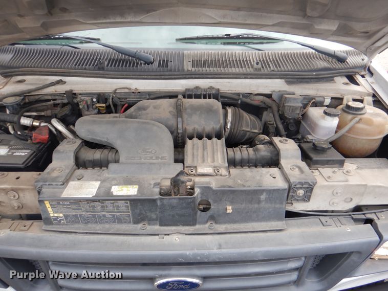 image for item HL9296 2007 Ford E250  handicap accessible van