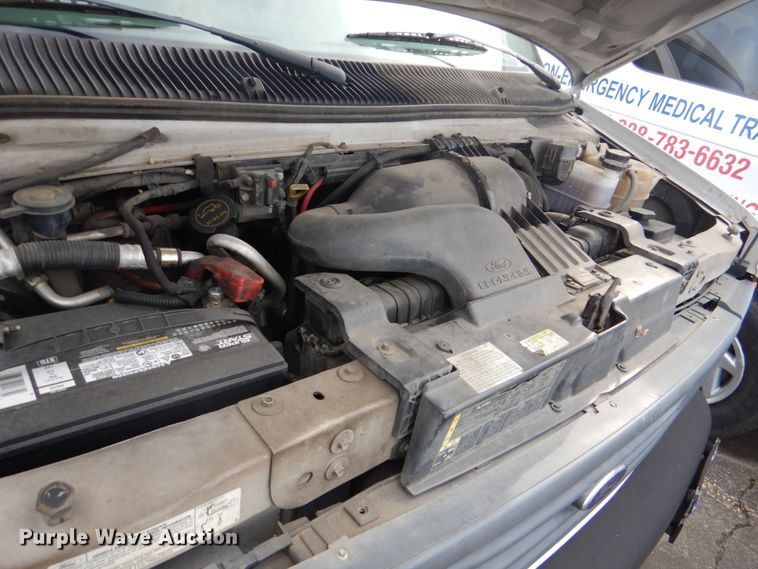 image for item HL9296 2007 Ford E250  handicap accessible van