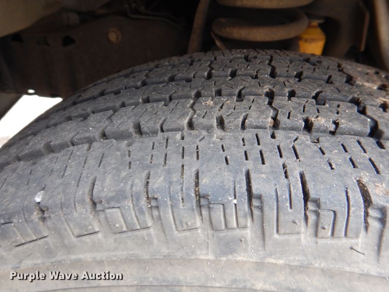 image for item HL9296 2007 Ford E250  handicap accessible van