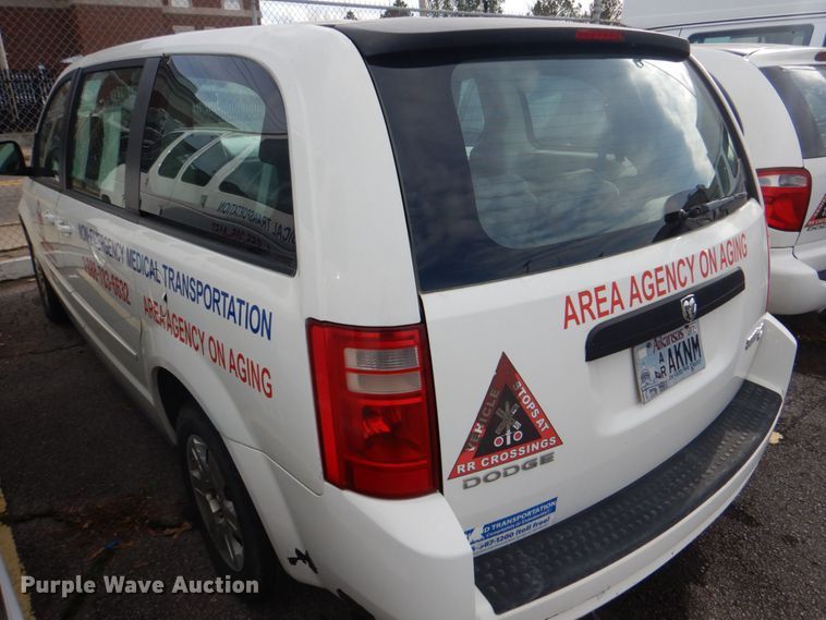 image for item HL9297 2010 Dodge Grand Caravan  van
