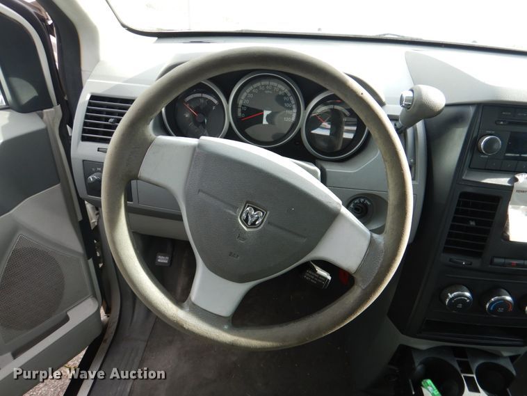 image for item HL9297 2010 Dodge Grand Caravan  van