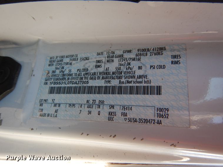 image for item HL9303 2007 Ford E350  handicap accessible van