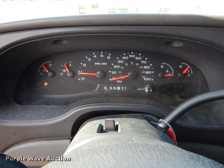 image for item HL9304 2007 Ford E250  handicap accessible van