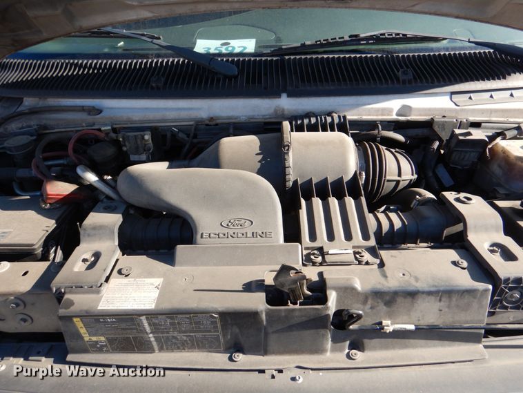 image for item HL9304 2007 Ford E250  handicap accessible van