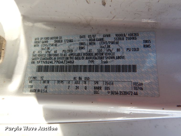 image for item HL9304 2007 Ford E250  handicap accessible van