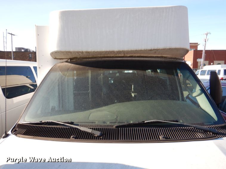 image for item HL9306 2008 Ford E250  handicap accessible van