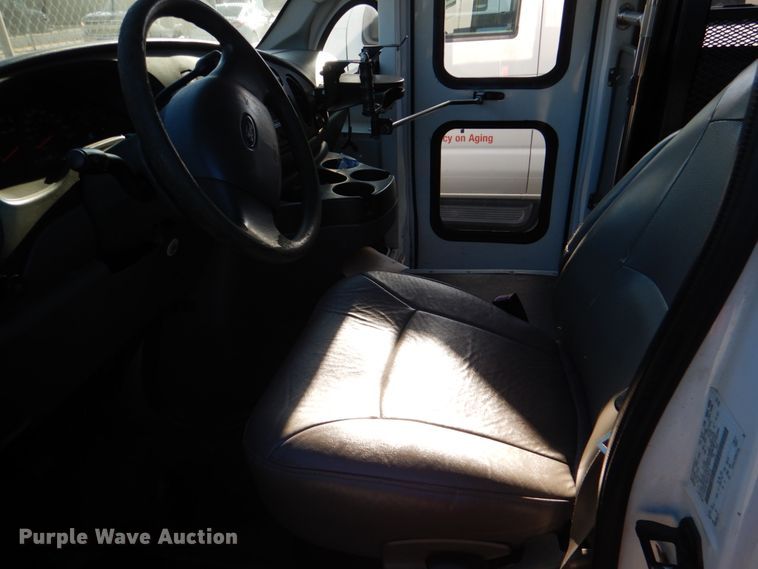 image for item HL9306 2008 Ford E250  handicap accessible van