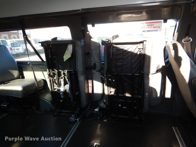 image for item HL9306 2008 Ford E250  handicap accessible van