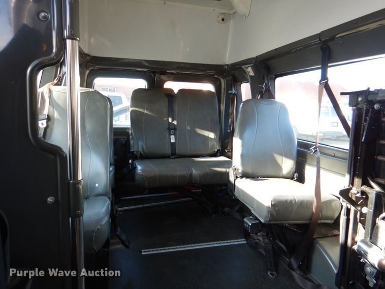 image for item HL9306 2008 Ford E250  handicap accessible van