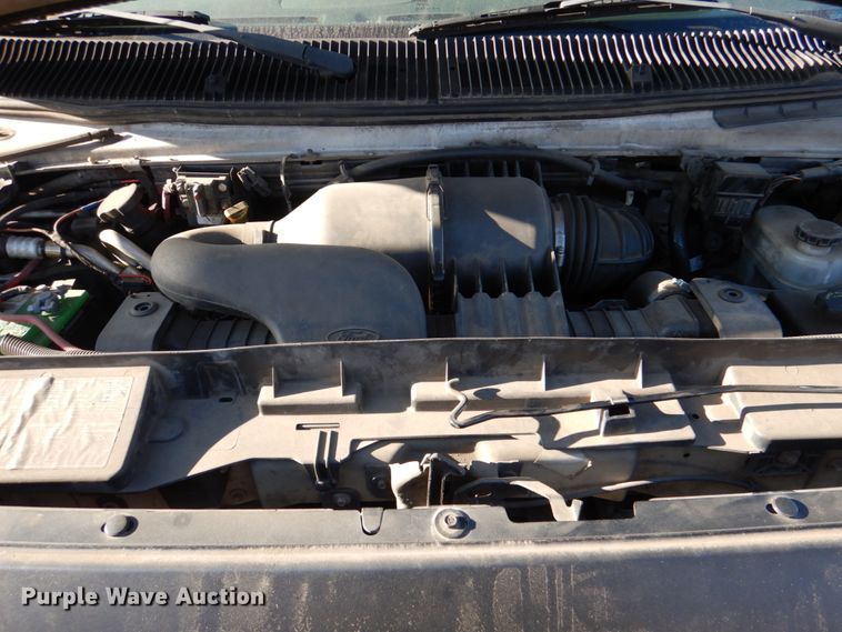 image for item HL9306 2008 Ford E250  handicap accessible van