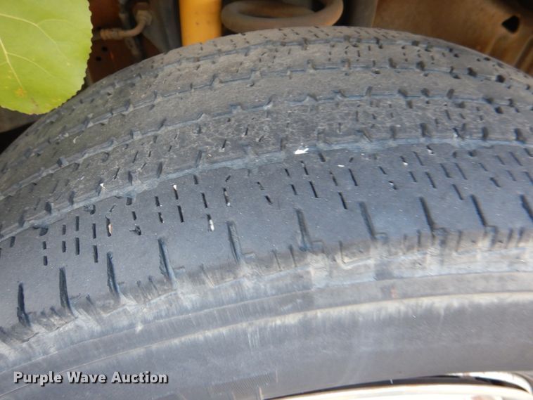 image for item HL9306 2008 Ford E250  handicap accessible van