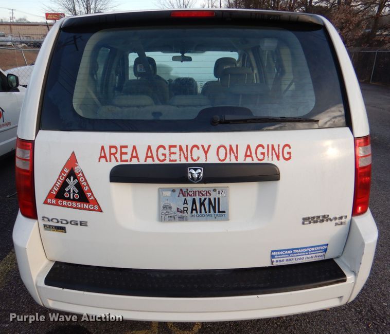 image for item HL9307 2010 Dodge Grand Caravan  van