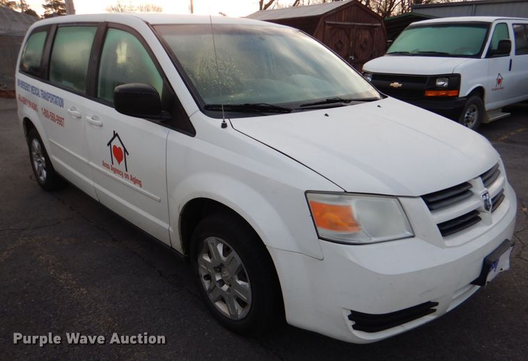 image for item HL9308 2010 Dodge Grand Caravan  van
