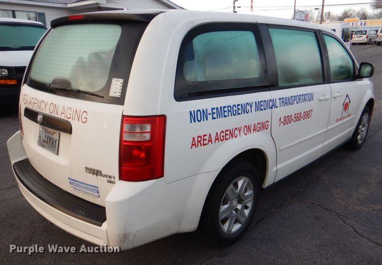 image for item HL9308 2010 Dodge Grand Caravan  van