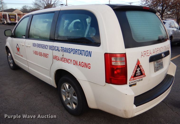 image for item HL9308 2010 Dodge Grand Caravan  van