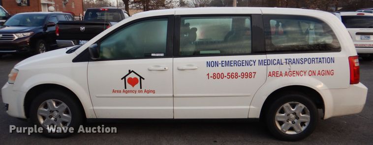 image for item HL9308 2010 Dodge Grand Caravan  van