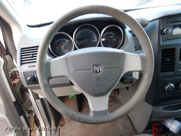 image for item HL9308 2010 Dodge Grand Caravan  van