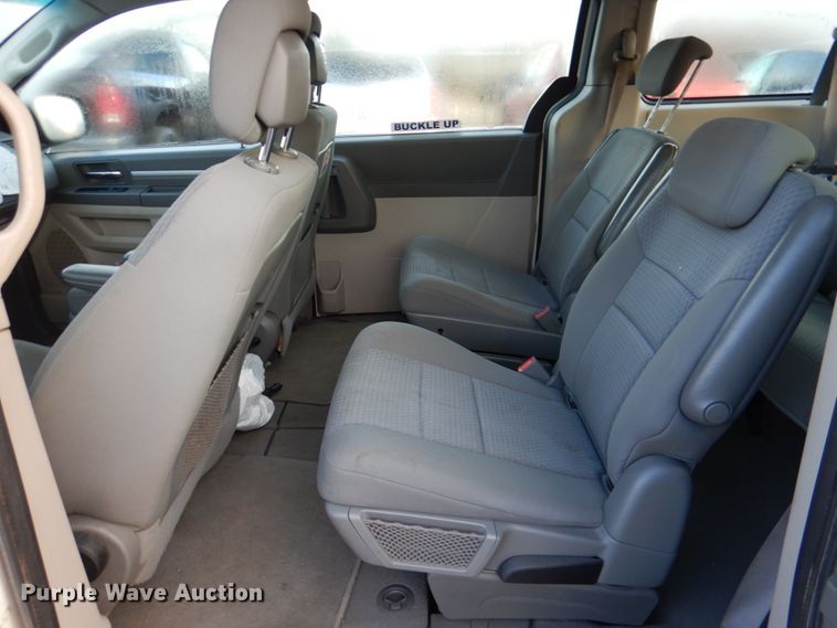 image for item HL9308 2010 Dodge Grand Caravan  van