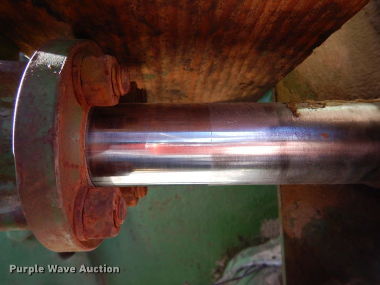 image for item HL9314 1974 John Deere 1530  tractor