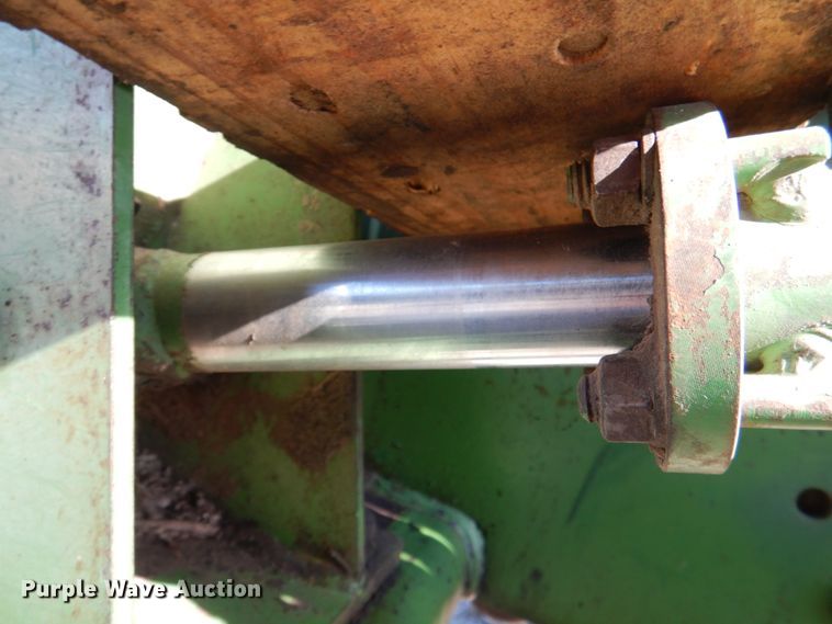 image for item HL9314 1974 John Deere 1530  tractor