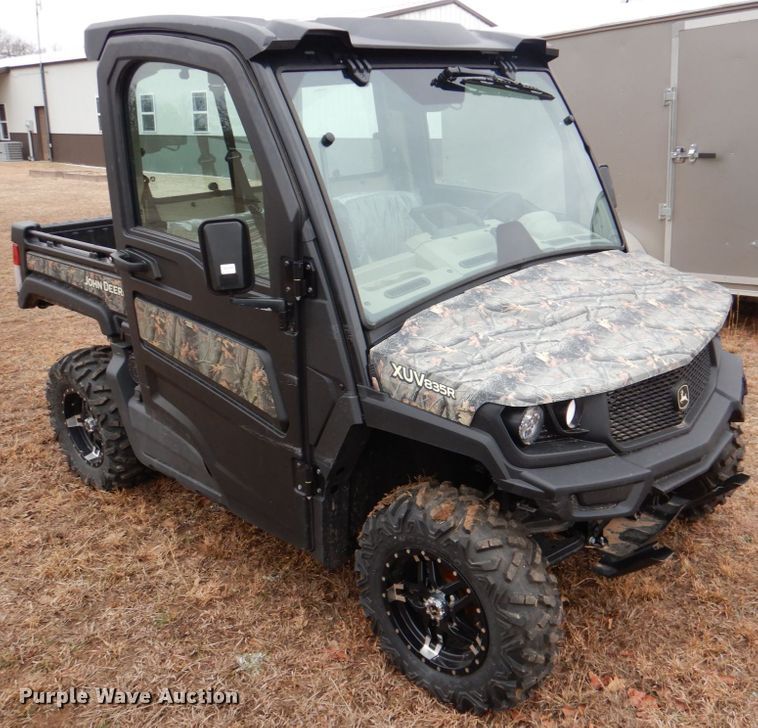 image for item HL9320 2020 John Deere Gator XUV835R  utility vehicle