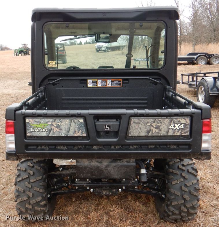image for item HL9320 2020 John Deere Gator XUV835R  utility vehicle