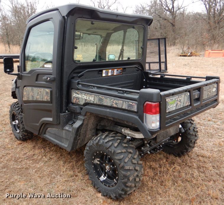 image for item HL9320 2020 John Deere Gator XUV835R  utility vehicle