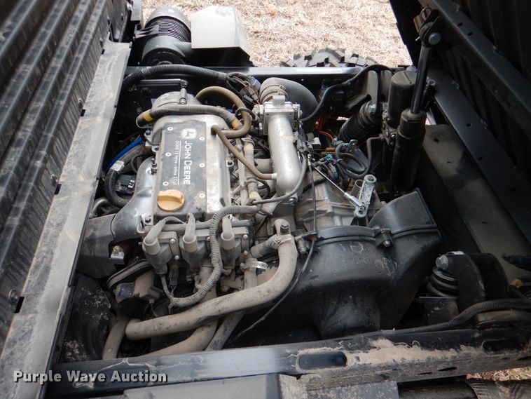 image for item HL9320 2020 John Deere Gator XUV835R  utility vehicle