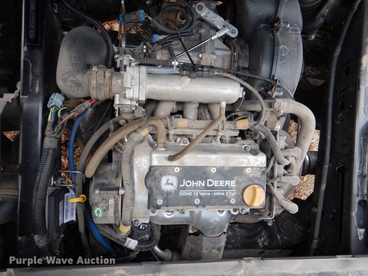 image for item HL9320 2020 John Deere Gator XUV835R  utility vehicle