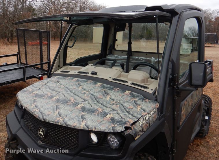 image for item HL9320 2020 John Deere Gator XUV835R  utility vehicle