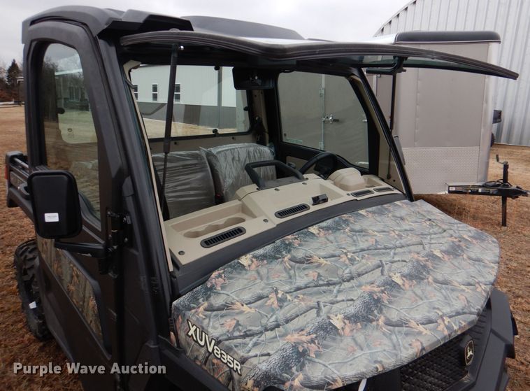 image for item HL9320 2020 John Deere Gator XUV835R  utility vehicle