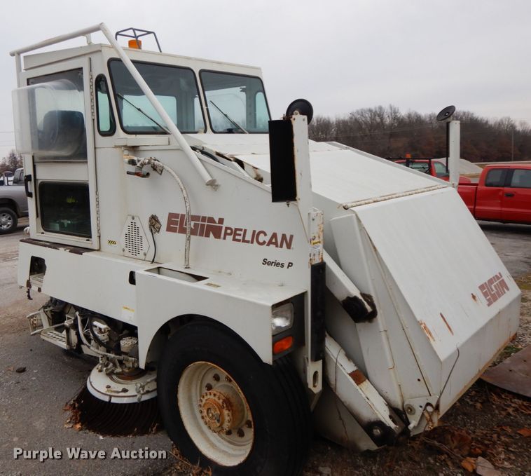 image for item HP9119 Elgin Pelican P  street sweeper