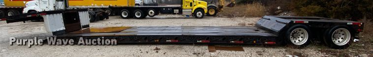 image for item HR9288 2007 XL 70MFG lowboy equipment trailer