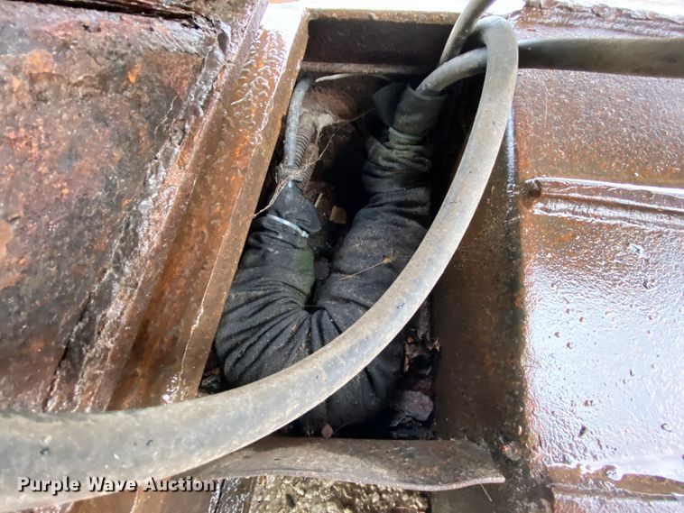 image for item HR9288 2007 XL 70MFG lowboy equipment trailer