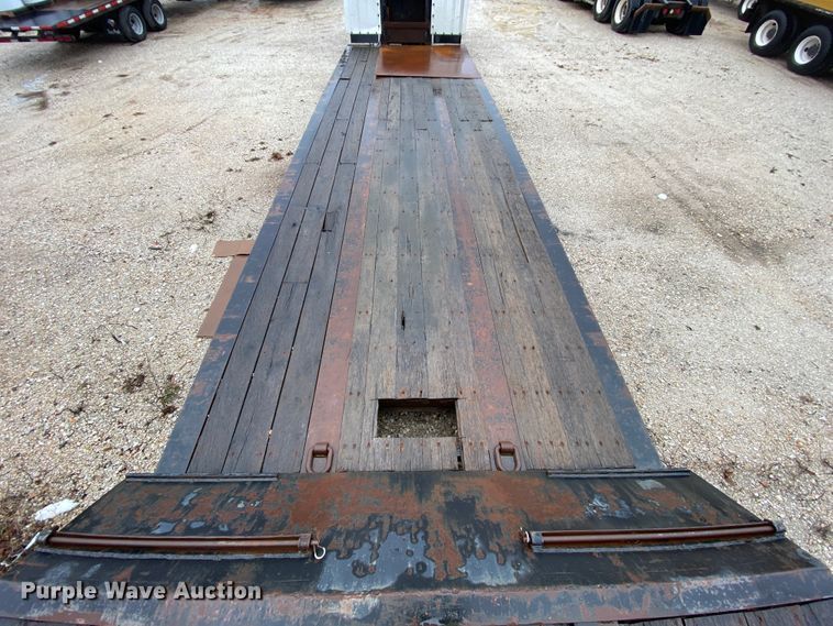 image for item HR9288 2007 XL 70MFG lowboy equipment trailer