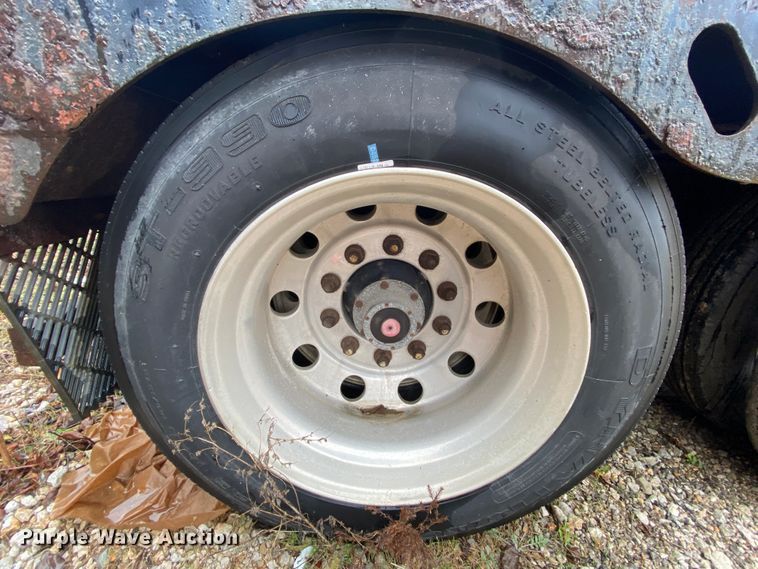 image for item HR9288 2007 XL 70MFG lowboy equipment trailer