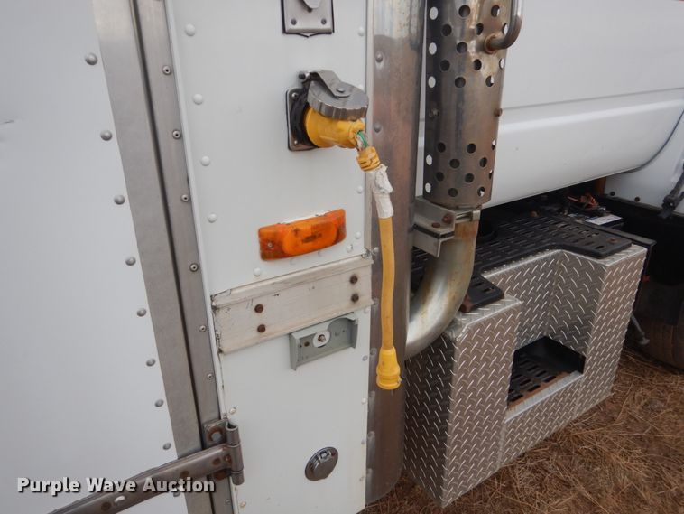 image for item HS9773 1996 Chevrolet Kodiak  box truck