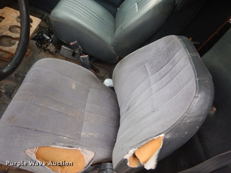 image for item HS9773 1996 Chevrolet Kodiak  box truck