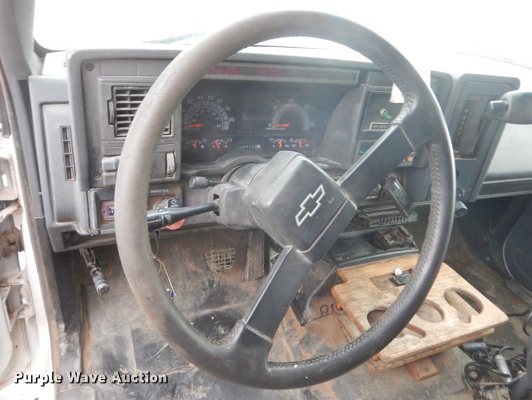 image for item HS9773 1996 Chevrolet Kodiak  box truck