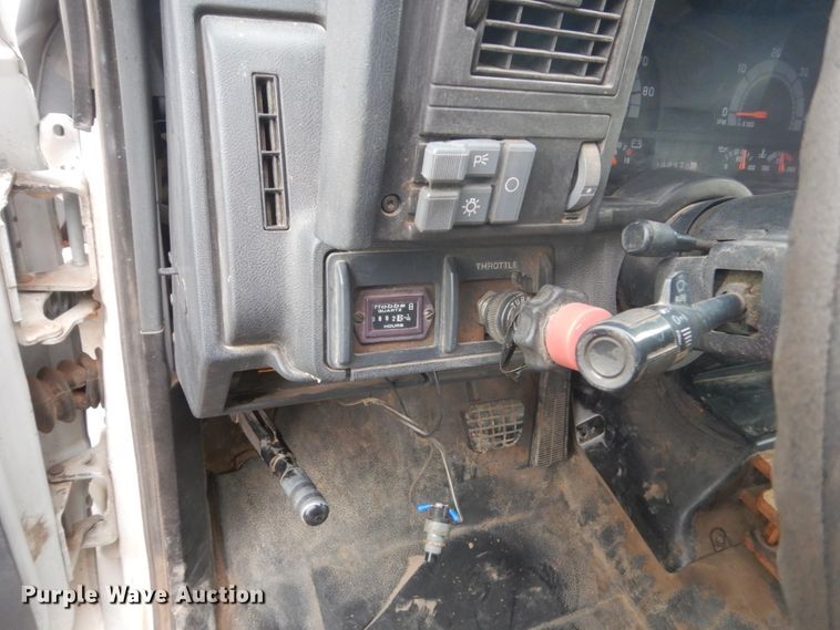 image for item HS9773 1996 Chevrolet Kodiak  box truck