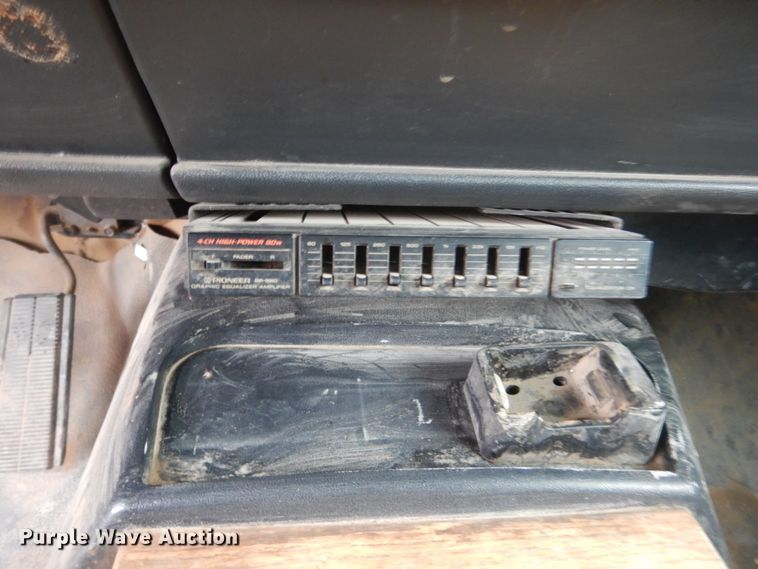 image for item HS9773 1996 Chevrolet Kodiak  box truck