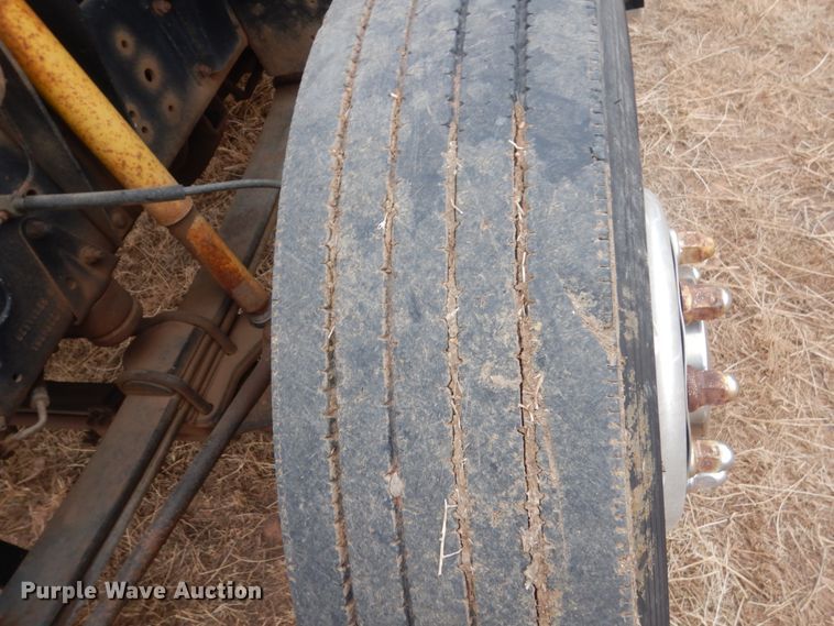 image for item HS9773 1996 Chevrolet Kodiak  box truck