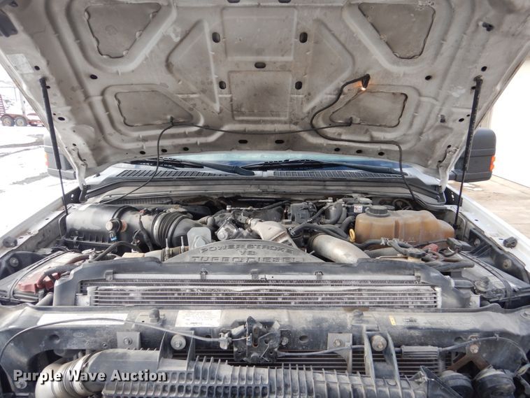 image for item HS9801 2009 Ford F450 Super Duty XLT  flatbed truck