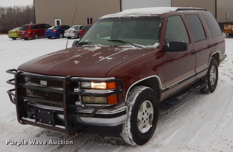image for item HS9812 1998 Chevrolet Tahoe  SUV