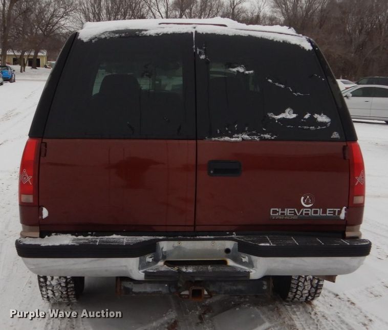 image for item HS9812 1998 Chevrolet Tahoe  SUV