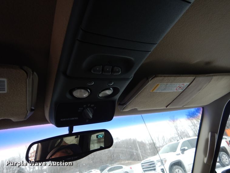 image for item HS9812 1998 Chevrolet Tahoe  SUV