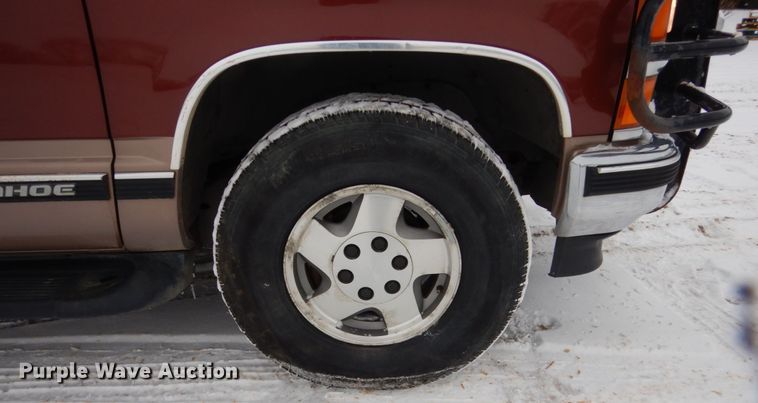 image for item HS9812 1998 Chevrolet Tahoe  SUV